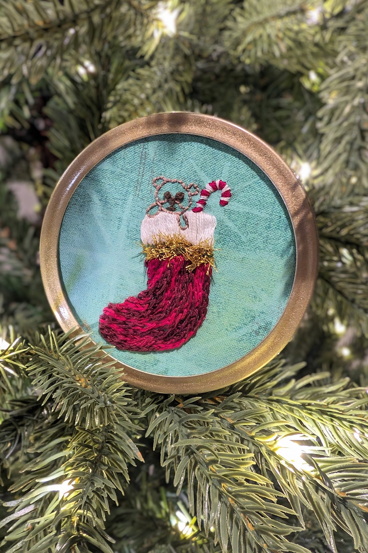 Poinsettia PDF Hand Embroidery Pattern